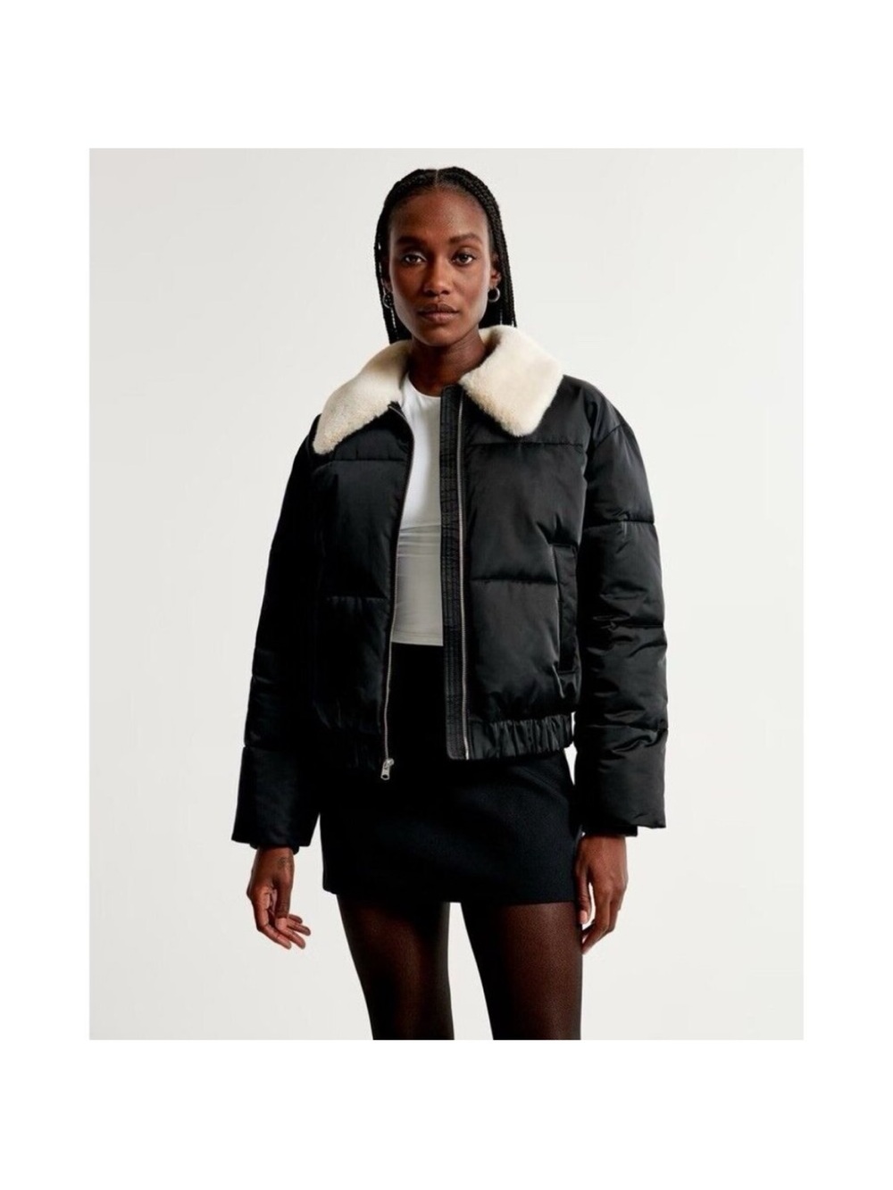 Abercrombie & Fitch Black Puffer Jacket with Cream Faux Fur Collar - Picture 5 of 7